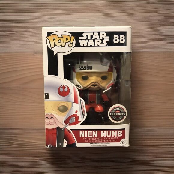 Funko Pop! Star Wars: Nien Nunb #88 GameStop Exclusive Vinyl Figure Bobblehead - Picture 1 of 12